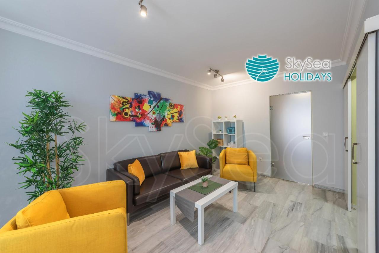 Sky Sea Holidays Malaga Turquesa Exteriör bild